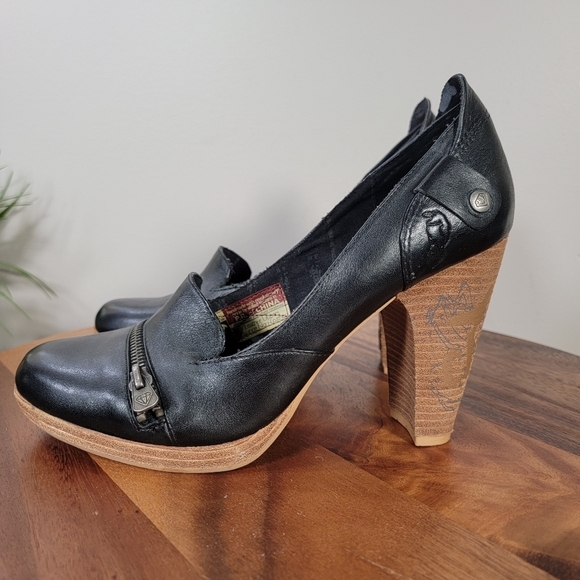 London Underground Black Leather Heeled Loafers With Zipper Accent Size 9 - Picture 8 of 17